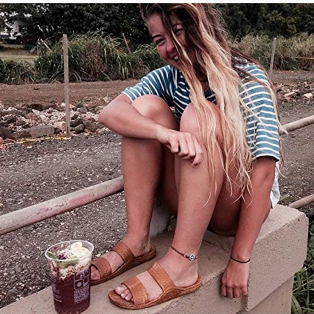 Hawaiian sandals